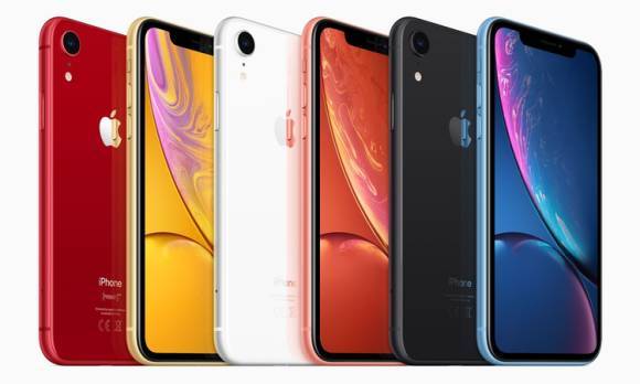 Das iPhone XR ist im Handel erhältlich